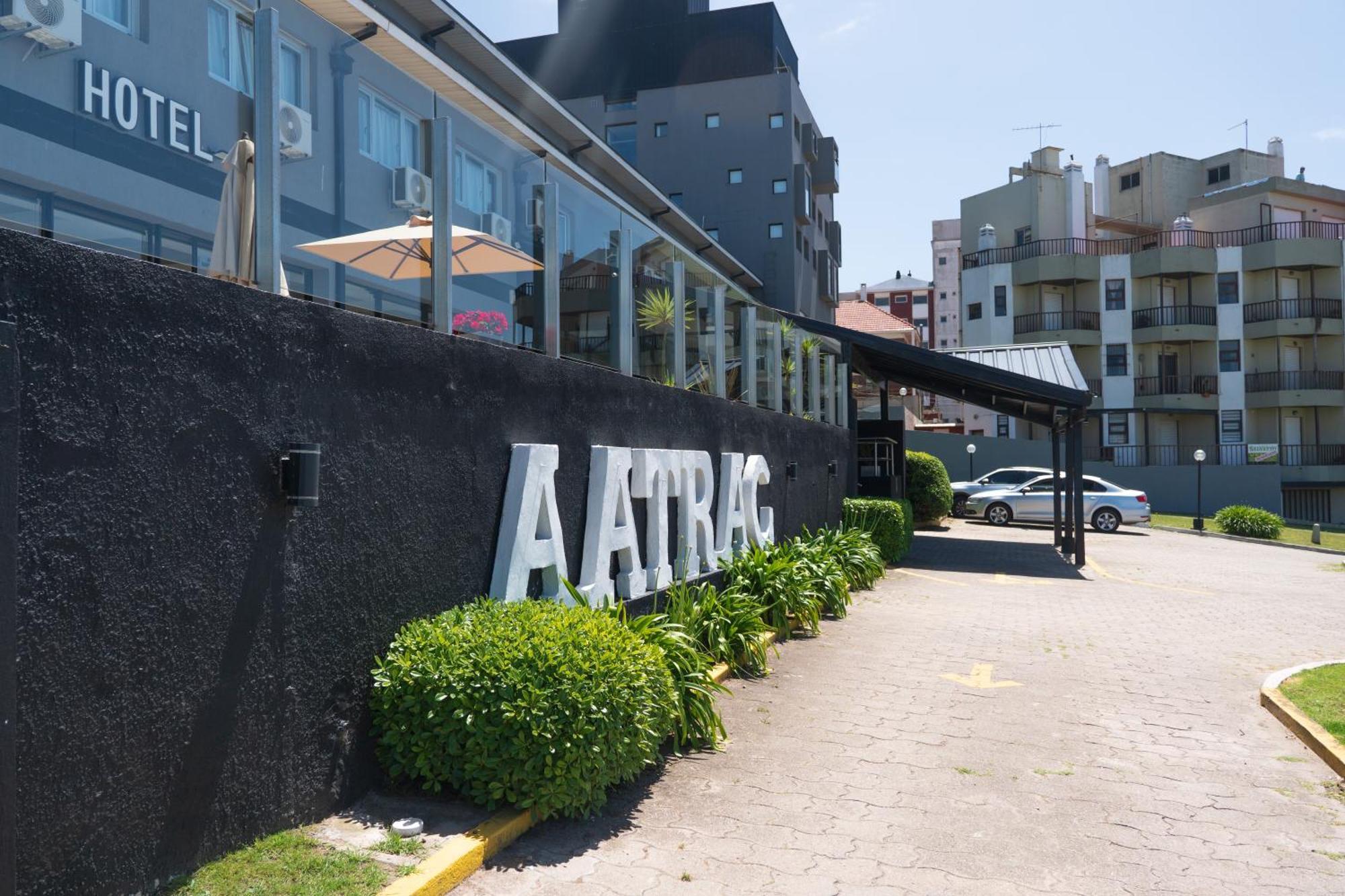 Hotel Aatrac مار ديل بلاتا المظهر الخارجي الصورة